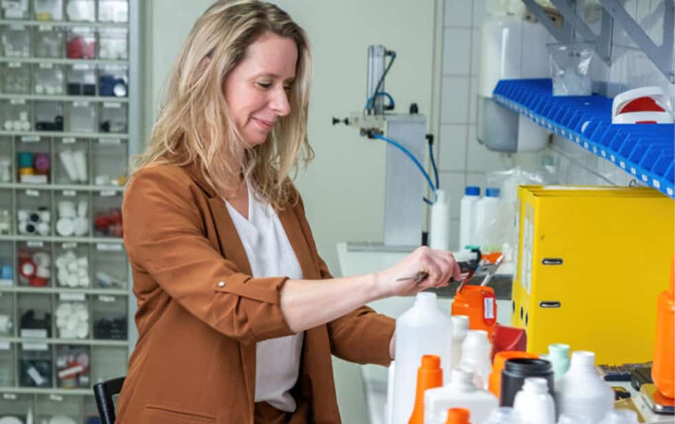 Kwaliteitscontrole Eurobottle Flestic Martha Debets-Schoonhoven
