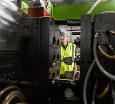 Spuitgieten bij Eurobottle in Dronten